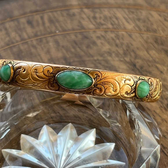 Meet your Posher, Zee - Picture 5 of 16